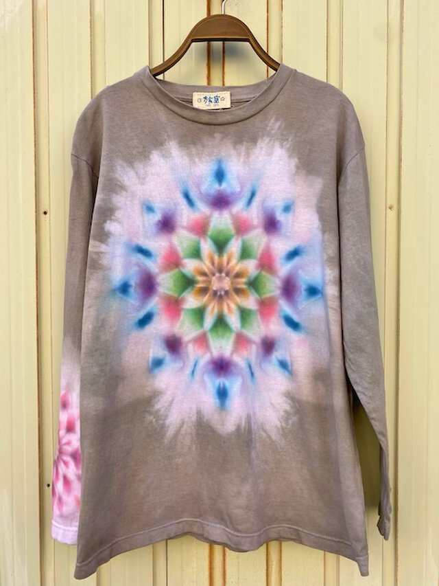 HIPPIES DYE 手染めタイダイ絞り染め　マンダラ 長袖Ｔシャツ♪Mサイズ HD12-45