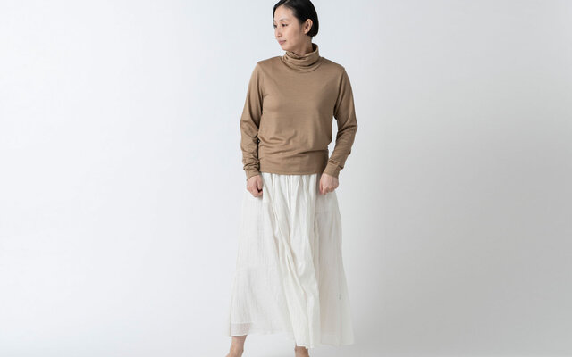 再入荷】ウォッシャブルウールタートルネック / ベージュ / HANDROOM WOMEN'S | iichi  日々の暮らしを心地よくするハンドメイドやアンティークのマーケットプレイス