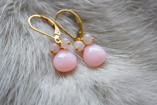 14kgf ピンクカラーオパールグラデーションロングピアスVega gift 14kgf ピンクカラーオパールグラデーションロングピアスVega gift