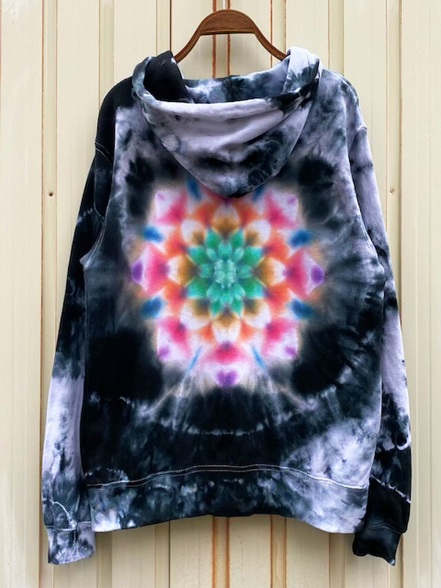 ハンサム染め最新作！！タイダイ曼荼羅パーカー☆　Mサイズ ブラック HD12-47