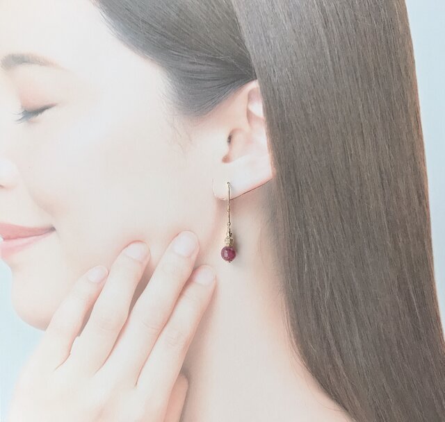 ラウンドコルゲート14kgf天然石ルビーピアス | iichi 日々の暮らしを