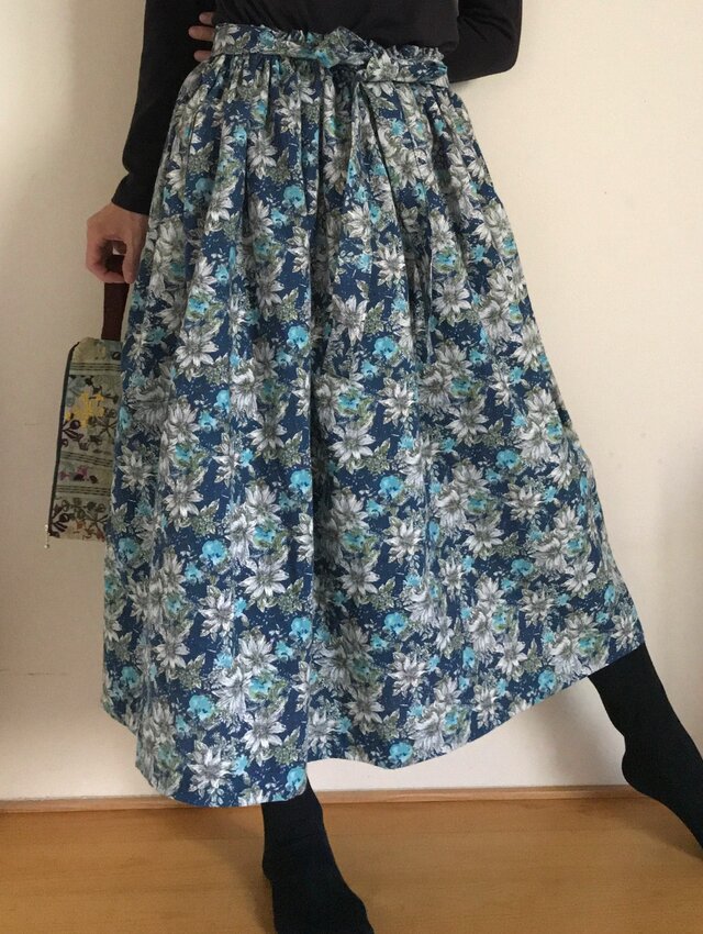 コットンリネン リボンベルト あなたサイズのギャザースカートの画像1枚目