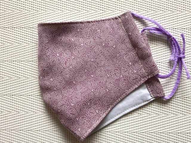 ☆お洒落マスク・江戸小紋・双葉葵柄☆の画像1枚目