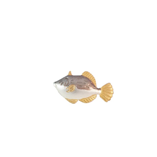 おちょぼ口が可愛い【カワハギ】釣好き、お魚好きの心をくすぐるピンズ