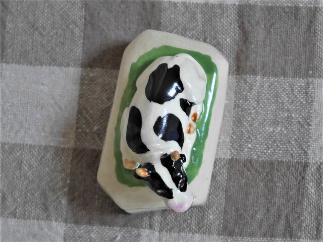 干支の牛の香合 | iichi 日々の暮らしを心地よくするハンドメイドや