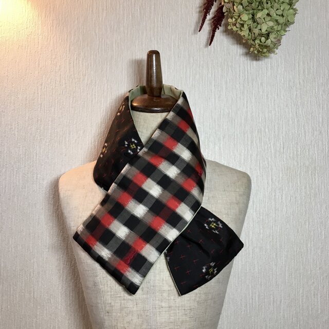 銘仙×別珍の小さな襟巻き2005C(草色) リメイク 古布 和布 ストール ネックウォーマー プチマフラー リバーシブル