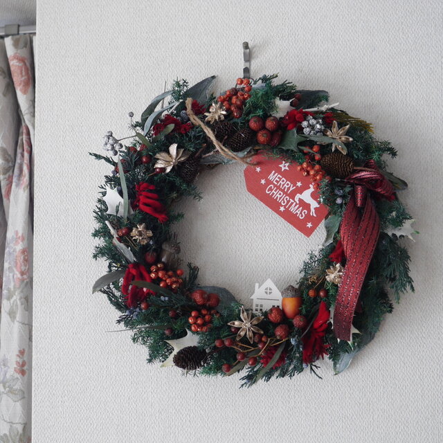 赤い実のクリスマスリース♡ Christmas wreath 赤い実 | vinaya