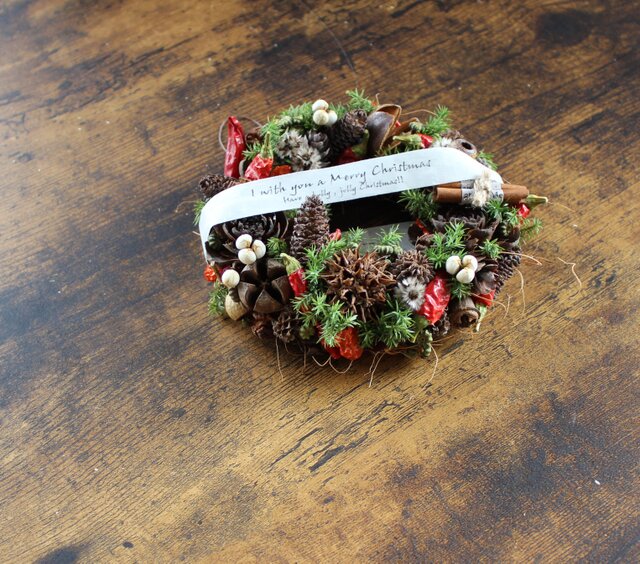 【木の実のクリスマスリース】ドライフラワー リース クリスマス 冬 楽天市場】クリスマス リース 即日出荷 ドライ木の実のクリスマス