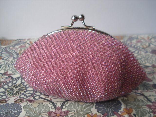 Beaded Purse --Mauve Pink--内布：Morris' Allotment | iichi 日々の