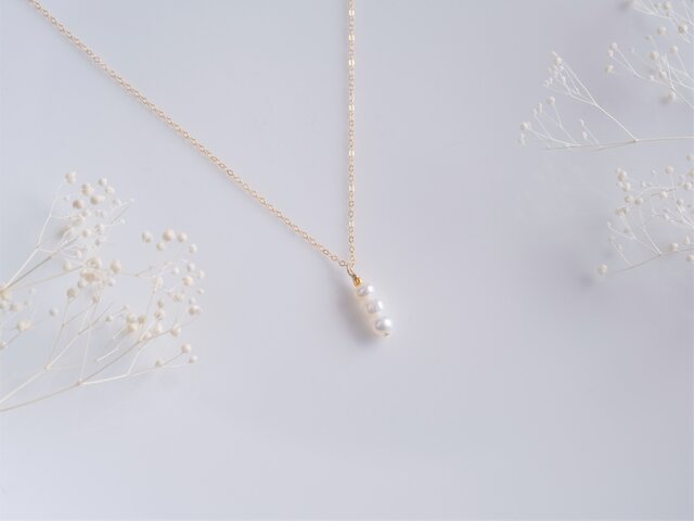 Þreföld perla necklace：3連淡水パールネックレス | iichi 日々の