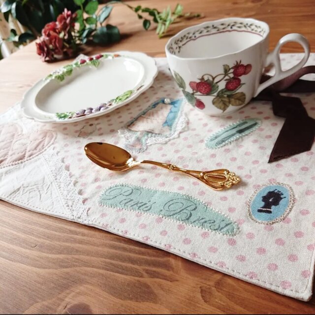 フレンチ気分のコラージュ♡ティーマット