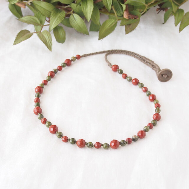 Vermilion×Green（short necklace）