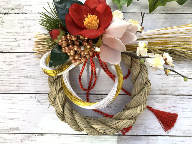 ＊専用＊迎春2021   正月用しめ縄飾り ⑤  (フェイク) 2021迎春！】椿のお正月飾り◇ ♯お正月 ♯しめ縄 ♯お正月飾り