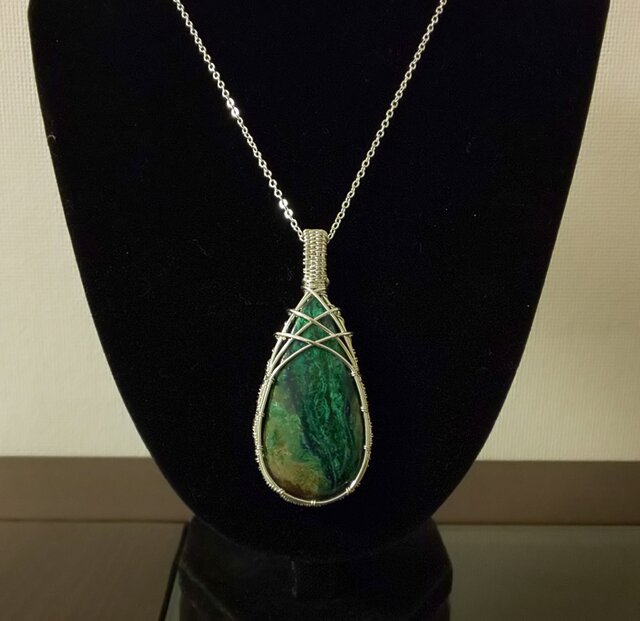 【専用】SFクンツァイト❅ワイヤーアートペンダントトップ他2点 専用】SFクンツァイト❅ワイヤーアートペンダントトップ他2点 楽天市場