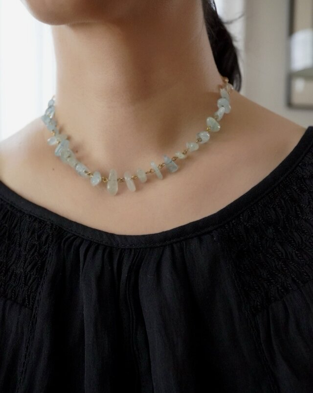 海の水 -アクアマリンのネックレス