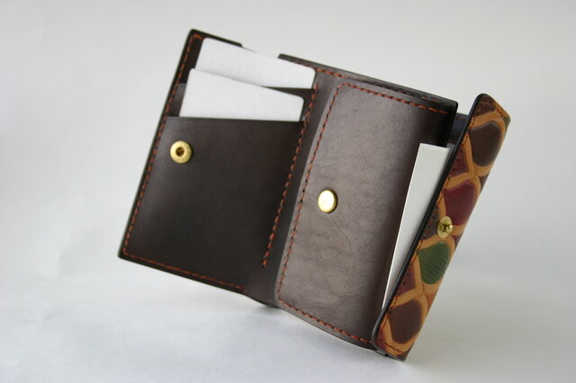 墨流し染めの革財布　ハンドメイド 手縫い 手染め 墨流し染めの革財布 ハンドメイド 手縫い 手染め