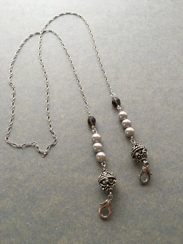 ＊展示品＊デザインビーズとシルバーチェーンのマスクコード＊マスクアクセサリー＊グラスコード