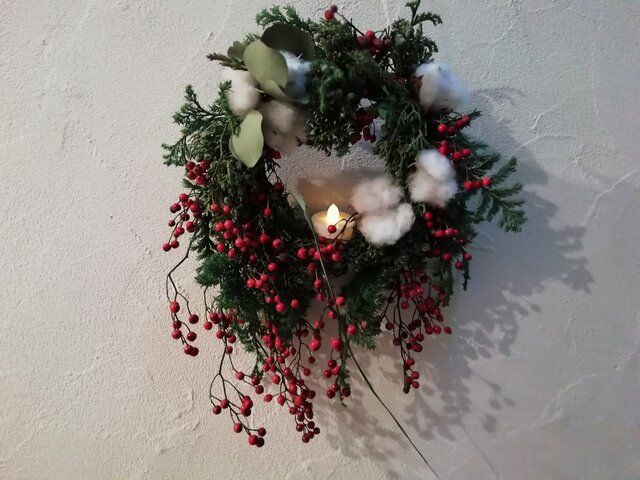 野バラと綿の実の鳥の巣リース | iichi 日々の暮らしを心地よくする