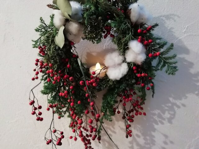 野バラと綿の実の鳥の巣リース | iichi 日々の暮らしを心地よくする