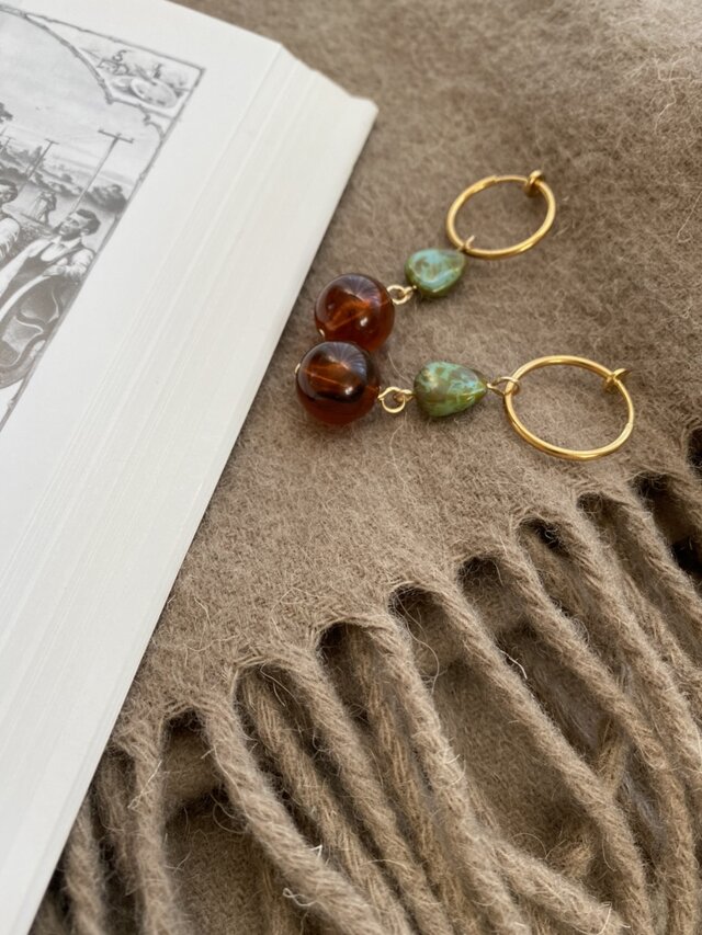 秋冬主役級ブラウン&オペックイヤリング! Vintage taste earringsの画像1枚目