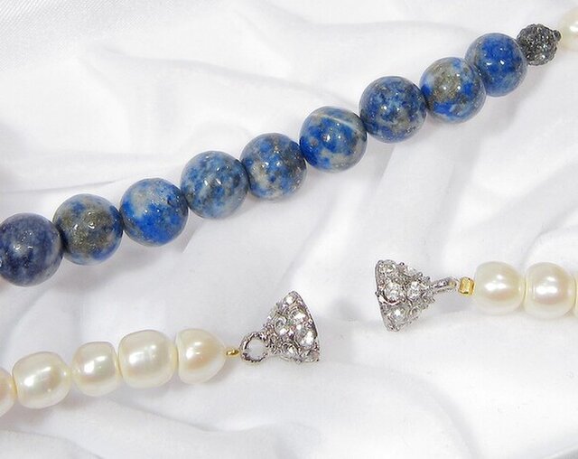 ラピスラズリと本真珠（淡水）のネックレス（40.5cm、ラピス：無染色