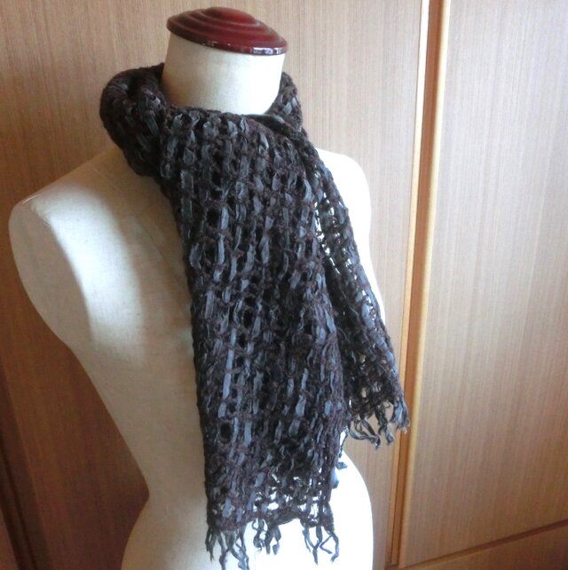 ベビーアルパカ・シルクテープの軽いマフラー