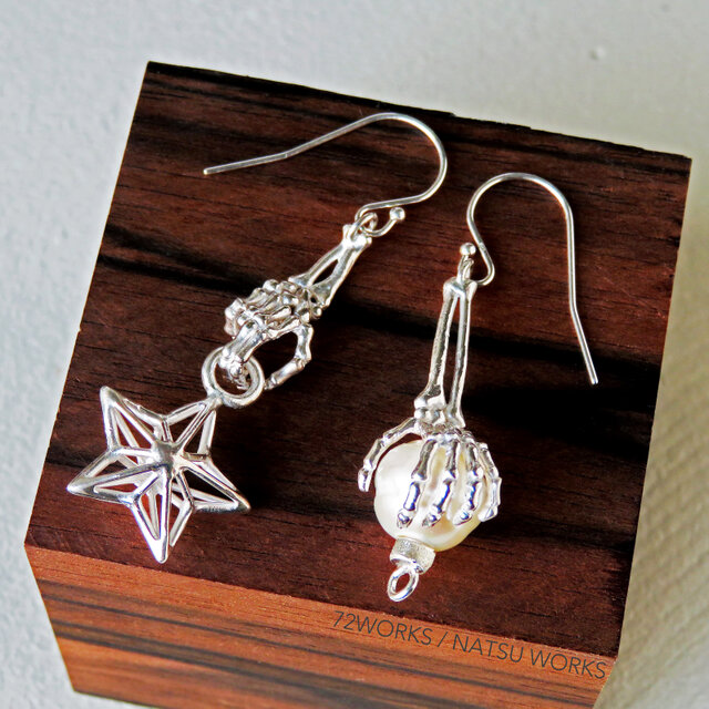 Holy Horror ＊ スター＆オーナメント シルバー・ピアス