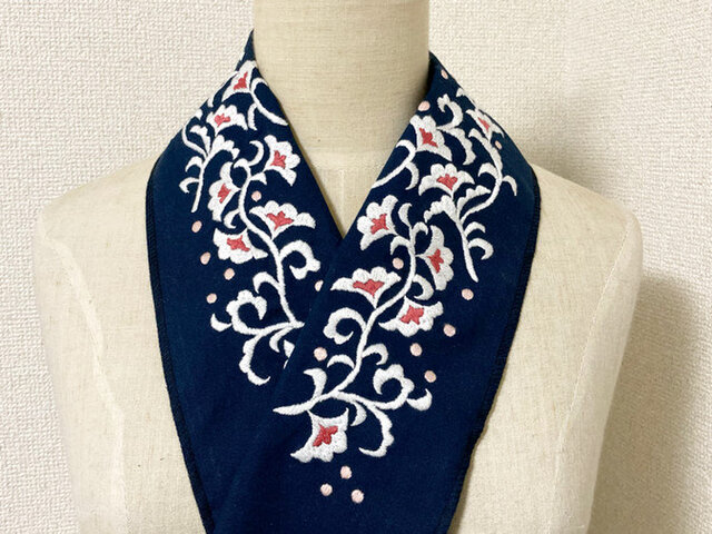 刺繍半襟・ほのかの画像1枚目