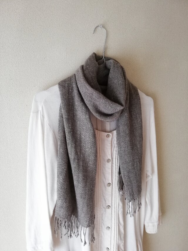 ヤク100％　手紡ぎ手織りマフラー