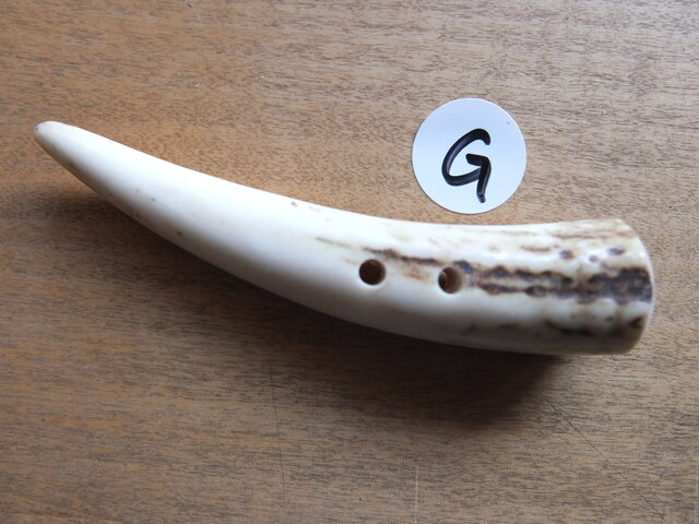 日本の鹿角先で作ったダッフルボタンGの画像1枚目