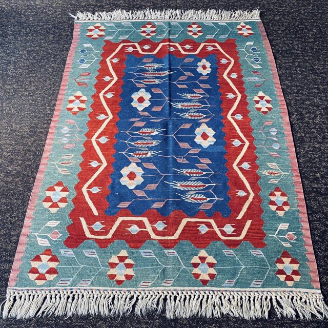 ニューキリム 165X113cm カイセリキリム NK0001