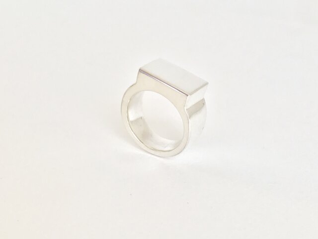 ミドル シグネットリング #18 サイズ直し可能 銀 指輪レディス メンズ | iichi ハンドメイド・クラフト作品・手仕事品の通販