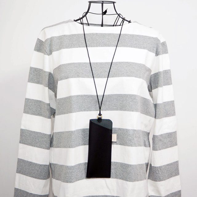 めがねケース ブラック サングラス入れ 革 縦型 かばんの中の整理に ちょっとしたプレゼントにお勧めです