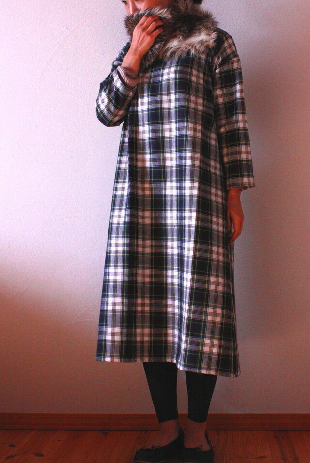 起毛素材　フランネルチェックのワンピース