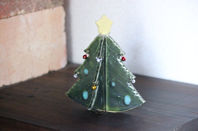 クリスマスツリー | iichi 日々の暮らしを心地よくするハンドメイドや