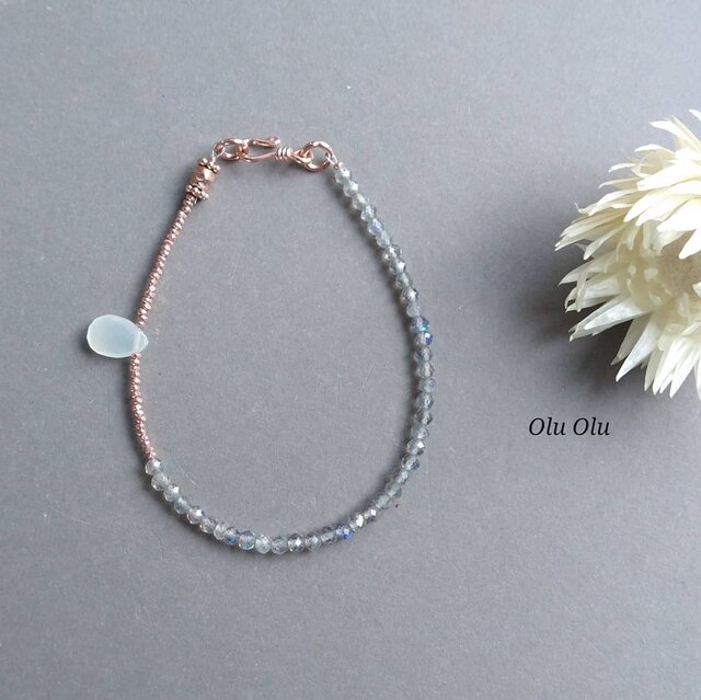 ムーンストーン×ラブラドライト×ロゼ・カレンシルバーのブレスレット
