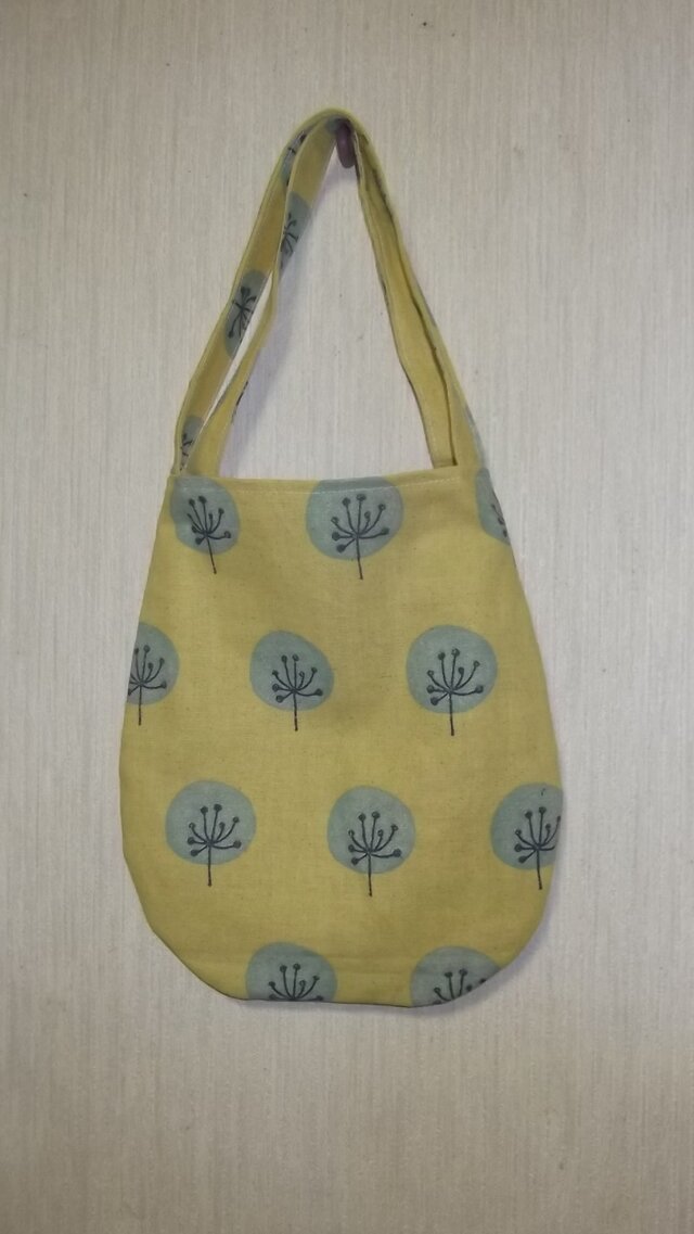 ちょこっとそこまで♪タンポポ柄のミニ・バッグ