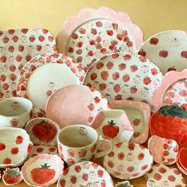 ※H様専用画面 オーダー粉引きの器セット8点。の画像1枚目