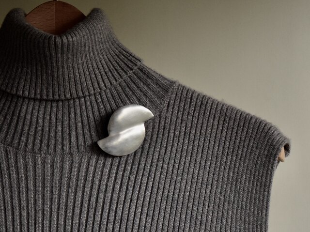 ブローチ(銀彩) S-7 | iichi 日々の暮らしを心地よくするハンドメイド