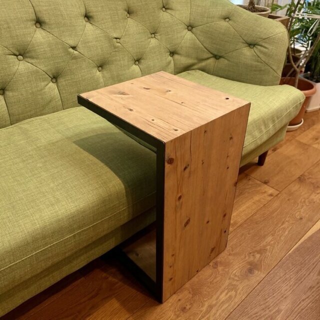 木とアイアンのソファー用2wayサイドテーブル【受注生産】 | iichi