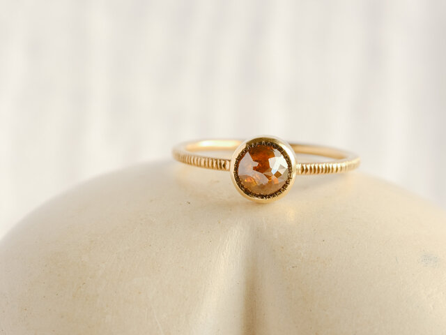 Caramel Brown Diamond Ringの画像1枚目