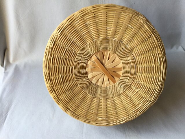 盛りかご(二重菊底、手付き) | iichi 日々の暮らしを心地よくする