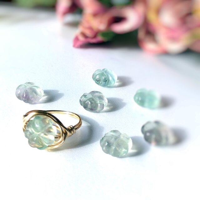 フローライト四葉のクローバーワイヤーアートリング