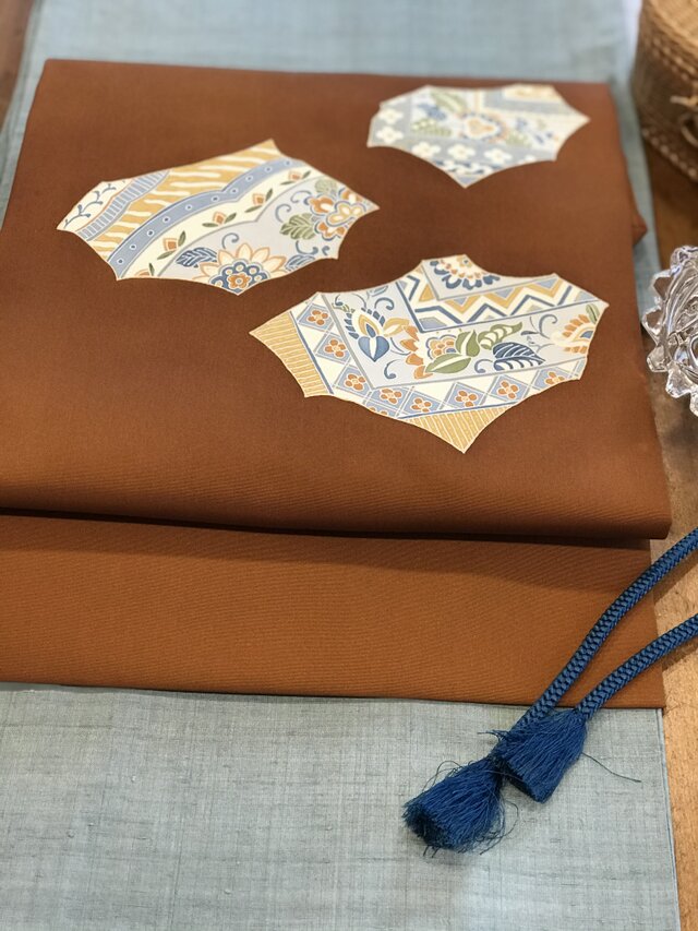 塩瀬更紗模様の画像1枚目