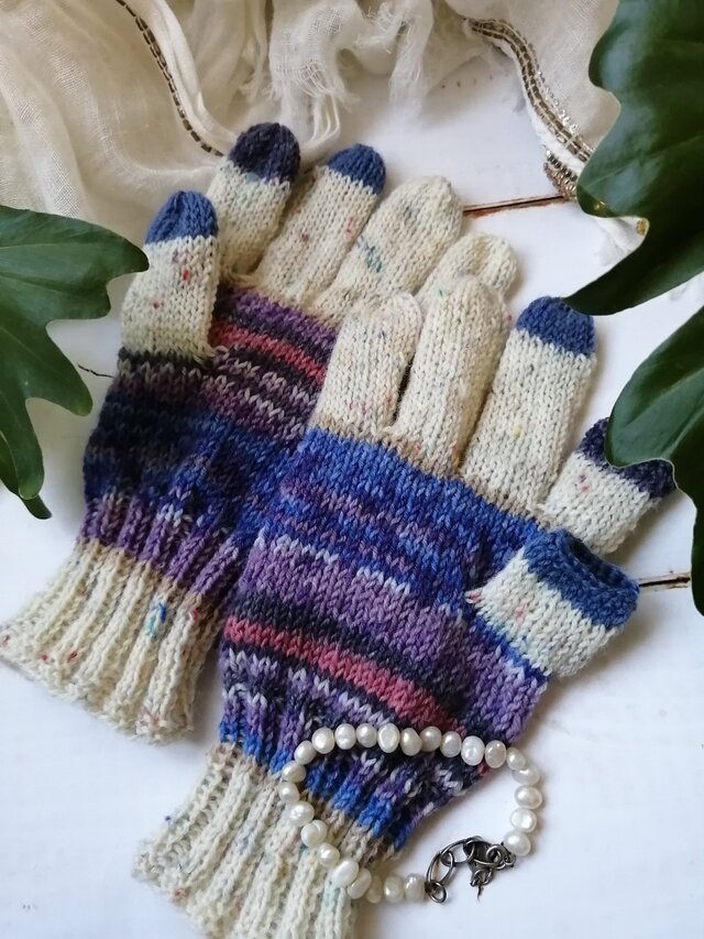 青い鳥〜オパール毛糸のスマホ対応５本指手袋