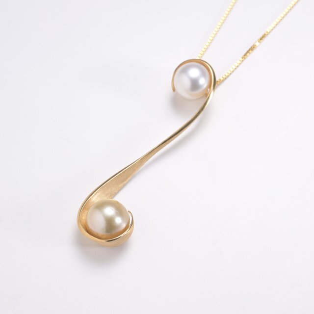 南洋パールWAVES IIネックレス　GOLD色