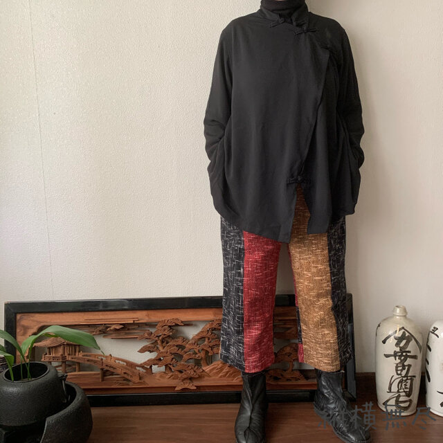 Aラインちりめんチャイナブラウス　オーソドックスなチャイナブラウスであわせやすくて着心地良い