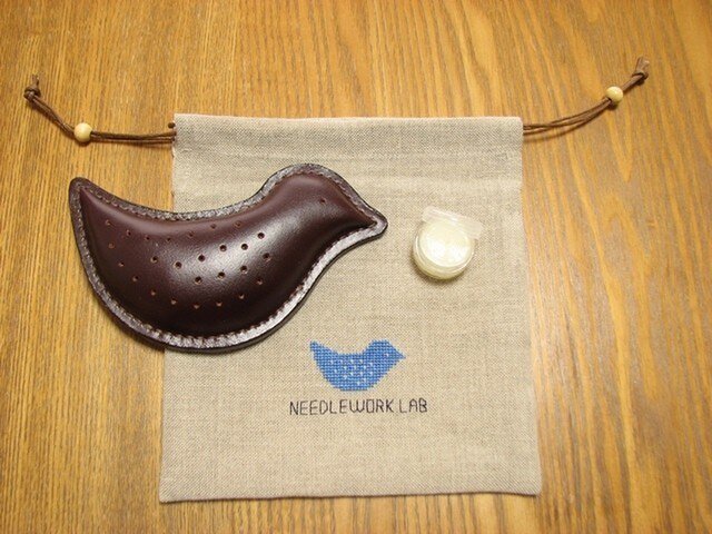 ニッティングベルト・パッド(小鳥)の画像1枚目