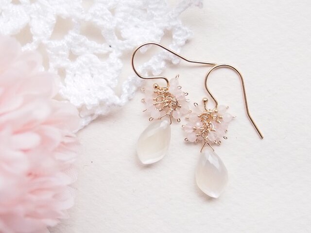 花しずく(ピアス(14kgf)/イヤリング)の画像1枚目