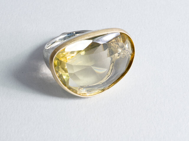 LemonQuartz_22.30ct SV925/K18YG Ring | iichi 日々の暮らしを